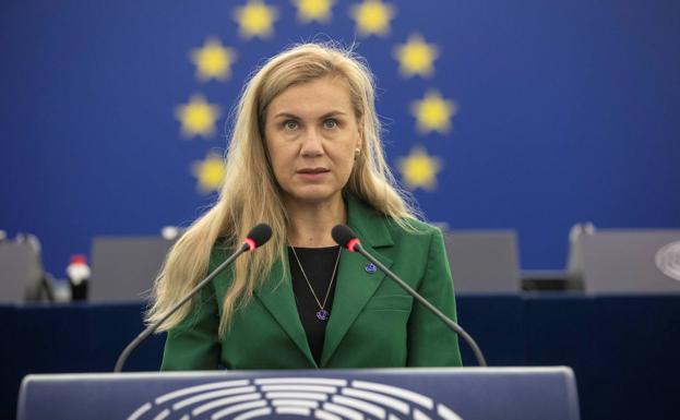 Bruselas deja en manos de los Estados las medidas urgentes para abaratar el recibo