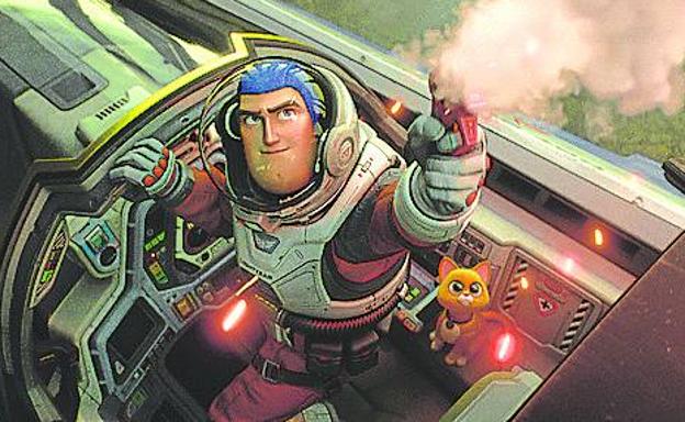 Crítica de 'Lightyear' (2022): El beso redentor