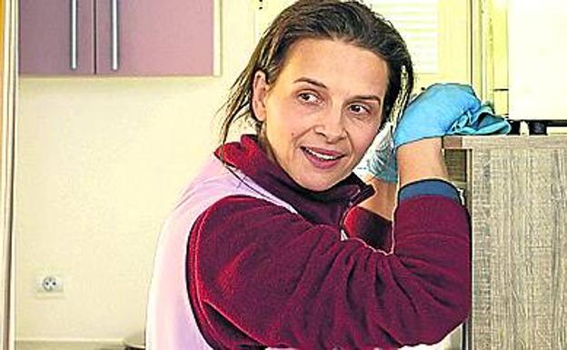 Crítica de 'En un muelle de Normandía' (2021): Precariedad laboral