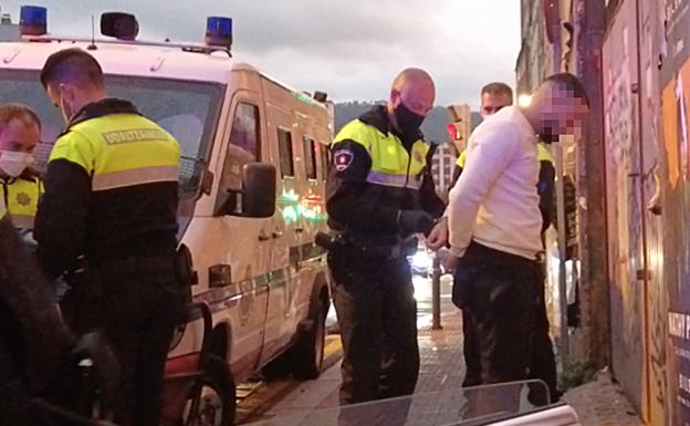 Detenido un joven en San Francisco acusado de tráfico de drogas