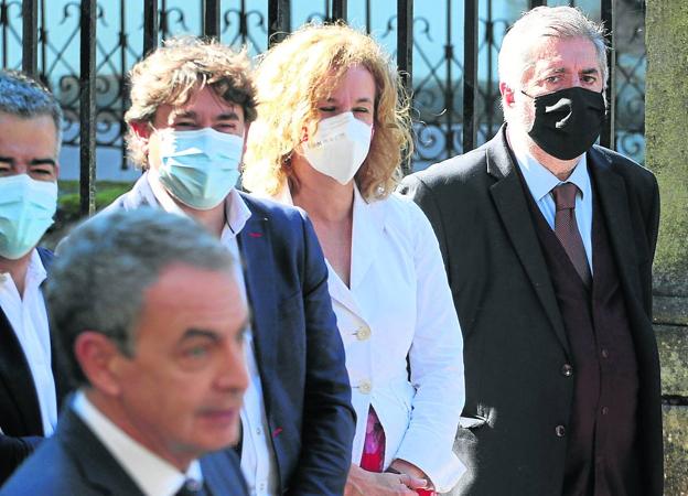 El PSE enfría el debate sobre el tripartito de izquierdas con Bildu y Podemos