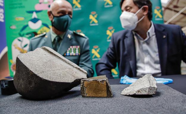 Recuperan en Hernani el trozo de un meteorito caído en León en 1947