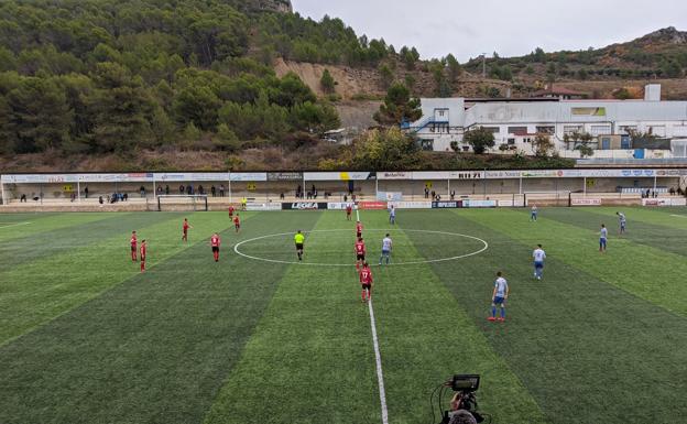 El Izarra cae por primera vez en su campo ante un Arenas letal