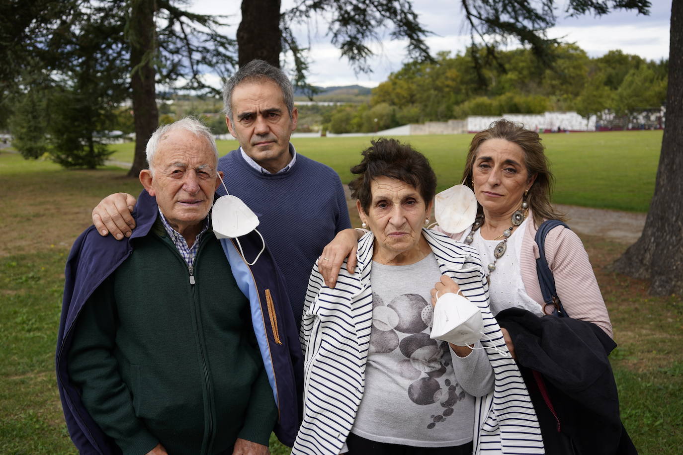 Jornada de reencuentros en los cementerios