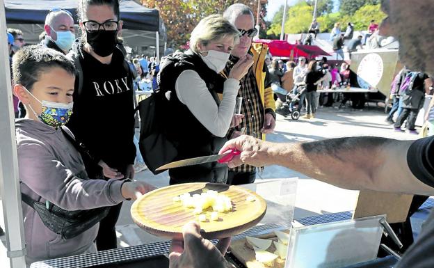 «Ésta es nuestra primera feria desde la pandemia y venimos con muchas ganas»