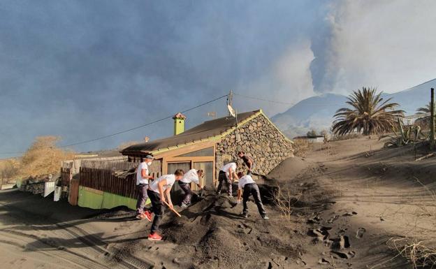 «Hay un silencio devastador y hasta donde te alcanza la vista solo ves un lienzo negro»