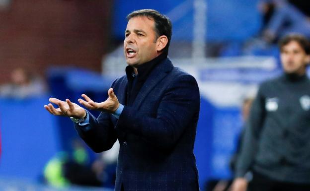 Calleja: «Poco a poco se irá viendo a un Alavés mucho más completo»