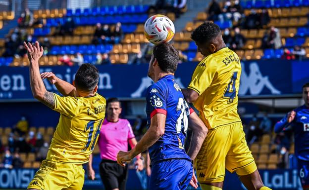El Amorebieta no logra superar al Alcorcón en un final agónico