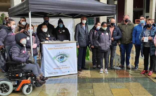 Arranca en Llodio una campaña para mejorar el reciclaje en Álava