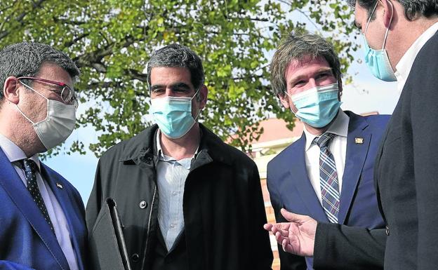 Urtaran: «Las personas que no quieran vacunarse tendrán que hacer una vida diferente mientras esté el virus»