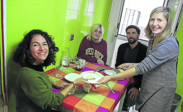 Una comida para hacer cuadrilla en el barrio