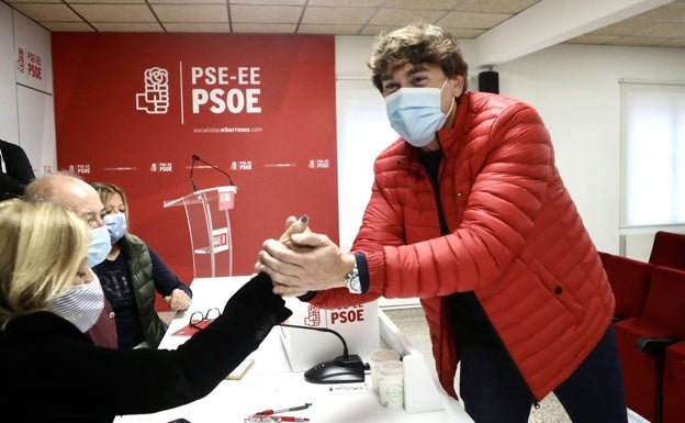 Andueza no descarta pactar con Bildu la próxima legislatura si condena el terrorismo