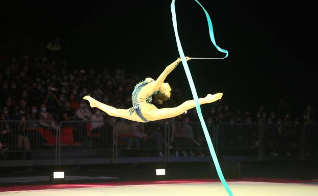 El Euskalgym convierte el BEC en la fiesta mundial de la gimnasia