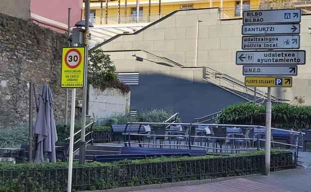 Portugalete recuerda sus vecinos la obligatoriedad de circular a 30km/h en el casco urbano