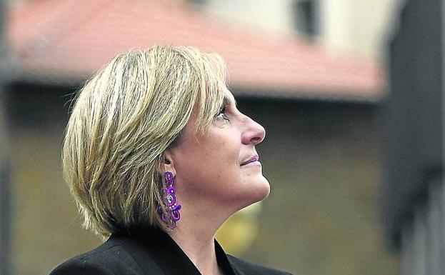 «PSE y Bildu harán un esfuerzo por explorar el tripartito. Va a ser una opción»