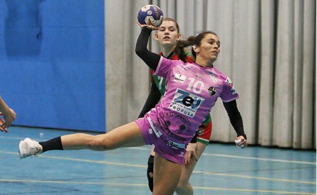 El ZEV Zuazo cierra el año fuera de los puestos de descenso