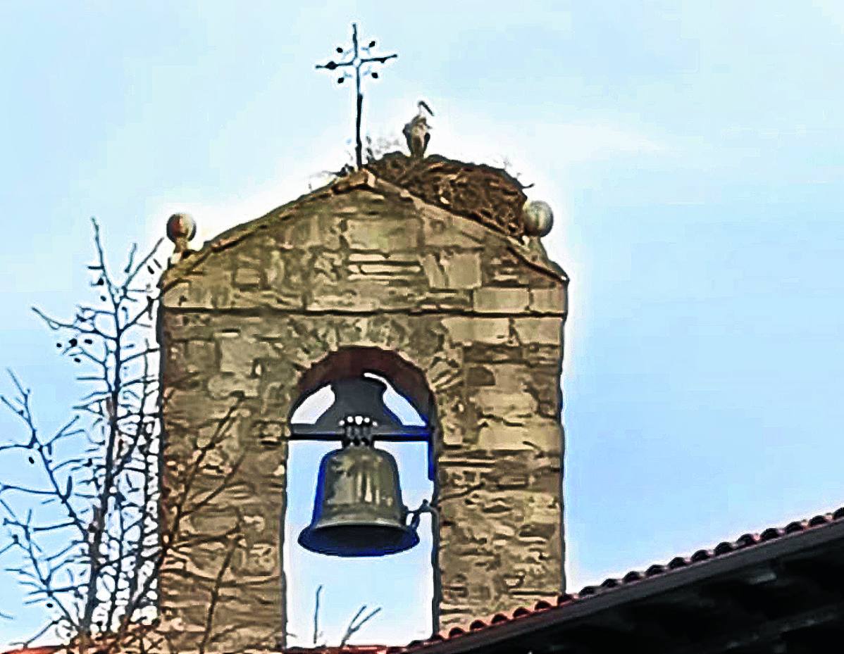 La primera cigüeña llega a Orduña
