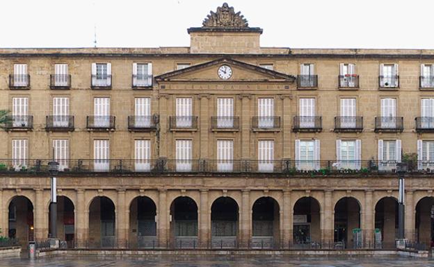 Euskaltzaindiak 19 urgazle eta 26 ohorezko berri izendatu ditu