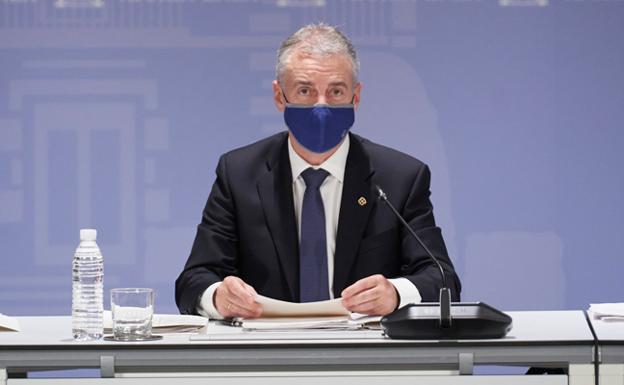 Los vizcaínos se van de puente: «Cogimos el viaje cuando las cosas estaban mejor»