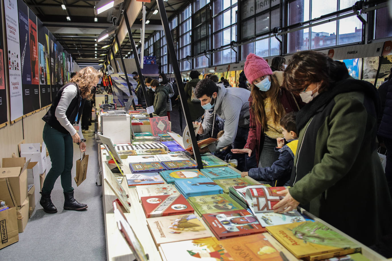 Nueva jornada en la Azoka de Durango