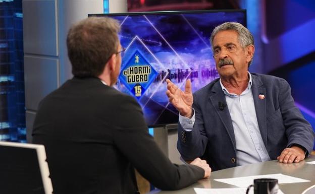 Miguel Ángel Revilla dice lo que opina del rey emérito en 'El Hormiguero'