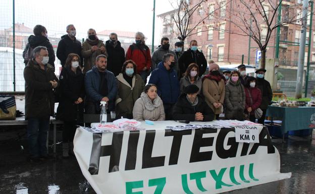 «Estamos perdiendo la campaña de Navidad por el cierre del matadero»