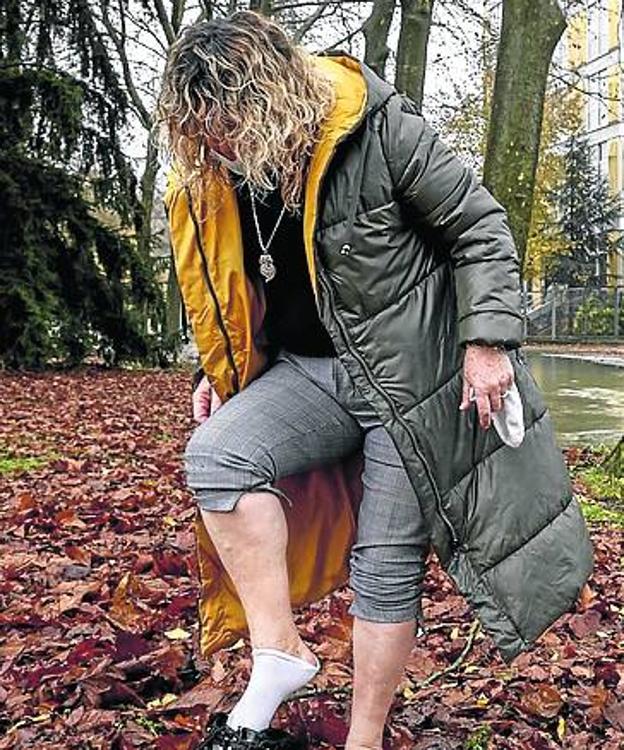 «Es una vergüenza no poder ni hacer un funeral»