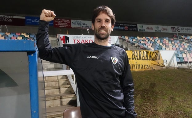 Lander Torrealdai: «En el Barakaldo he sentido que se me valora»