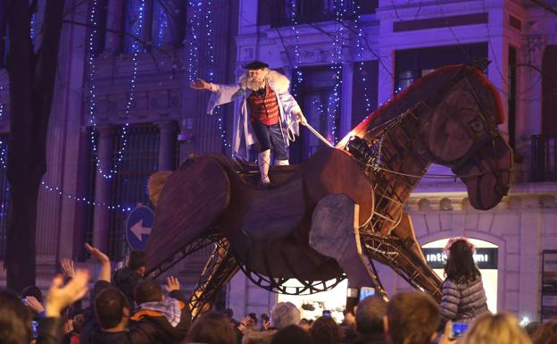 Vitoria y San Sebastián se rebelan y deciden mantener las cabalgatas