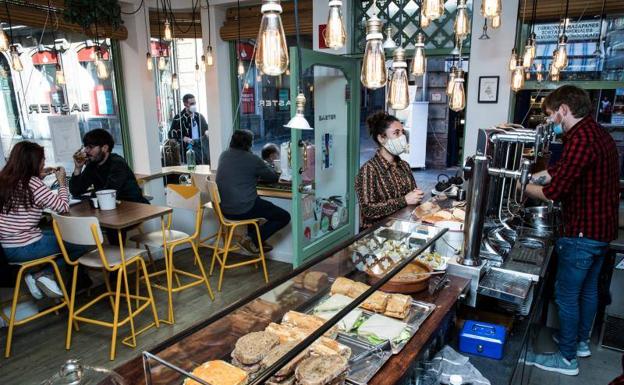 Cancelan el 70% de las reservas de Nochevieja en los restaurantes de Bilbao