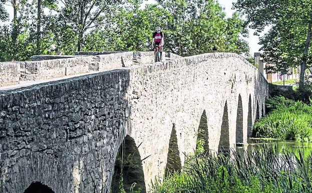 Los puentes de Trespuentes y Víllodas «no son romanos»