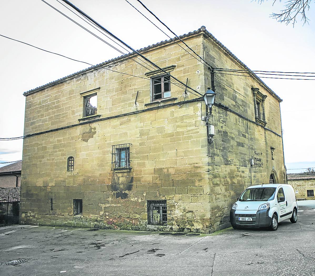 El grupo Carraovejas convertirá en hotel un palacete en ruinas de Leza