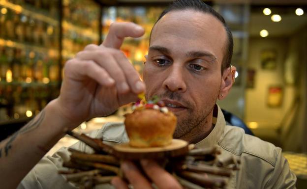 Iker Carrillo, de Atlanta a la Plaza Nueva de Bilbao