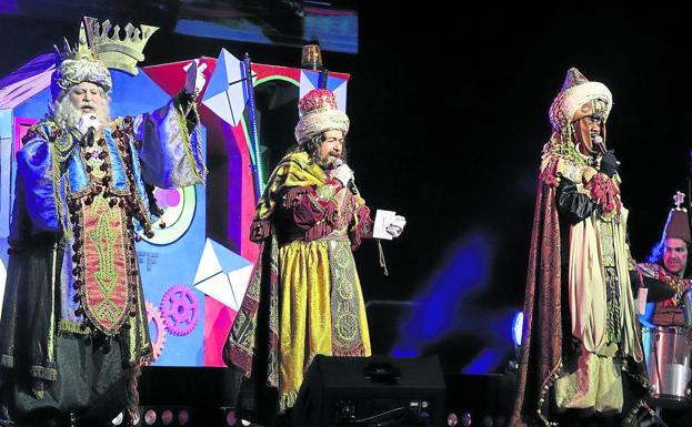 Problemas para guardar distancias en las cabalgatas de cinco municipios