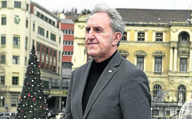 El PSE plantea repartir entre tres ediles el poder que aúna Alfonso Gil