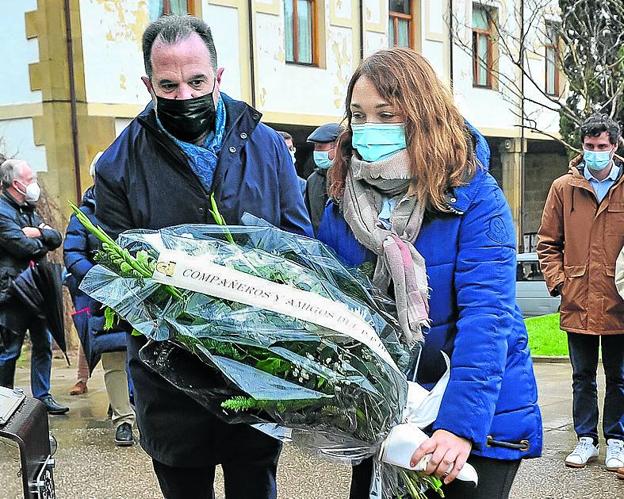 Iturgaiz reivindica que «el PP vasco somos víctimas»