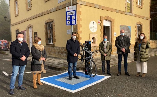 Once puntos de reparación y mantenimiento fomentan el uso de la bicicleta en Las Encartaciones