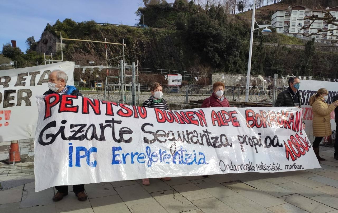 Los mayores de Lea Artibai se manifestarán en Ondarroa para exigir pensiones más justas