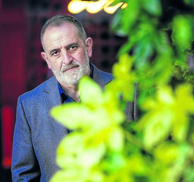 «Hay chavales que para saber qué es una víctima de ETA tienen que mirar en la Wikipedia»