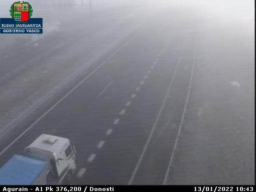 Dos accidentes en la A-1 a la altura de Salvatierra provocan cuatro horas de retenciones