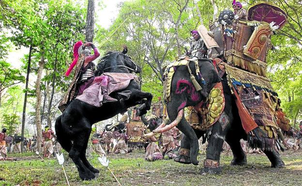 El explorador vasco que busca el caballo de Alejandro Magno en Pakistán