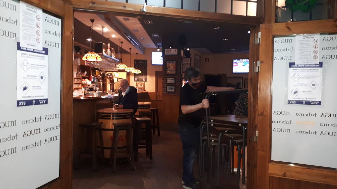 Los bares de Lekeitio son cada vez más amigables con los mayores