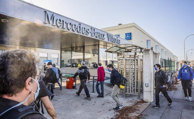Mercedes Vitoria plantea un ERTE de 30 días para el primer semestre del año