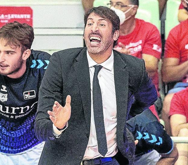 «Para nosotros cada partido es una final», advierte Mumbrú