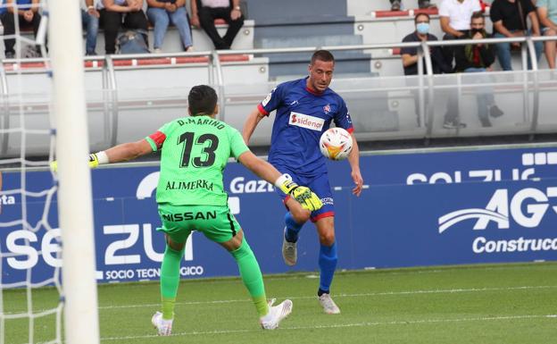 Nolaskoain y Moreno entran en la lista del Amorebieta para El Molinón