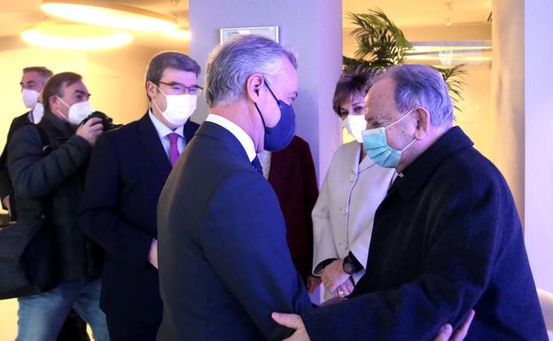 Monseñor Uriarte insiste en que la reconciliación no se acaba con el «silencio de las armas»