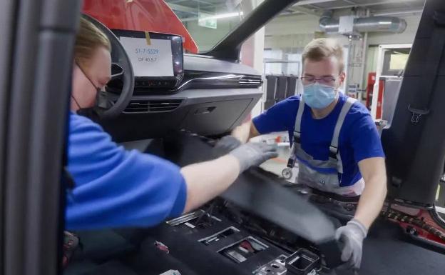 Cómo solicitar las ayudas de hasta 7.000 euros para el coche eléctrico