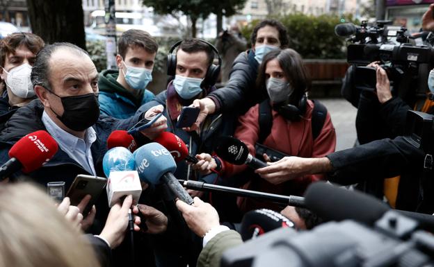 UPN aprueba la expulsión de sus dos diputados díscolos si no entregan sus actas