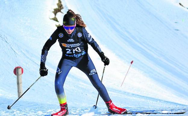 La alavesa Laia Palacios, campeona de España de esquí en categoría sprint