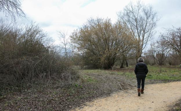 Rescatan de madrugada en Olárizu a una septuagenaria al geolocalizar su móvil